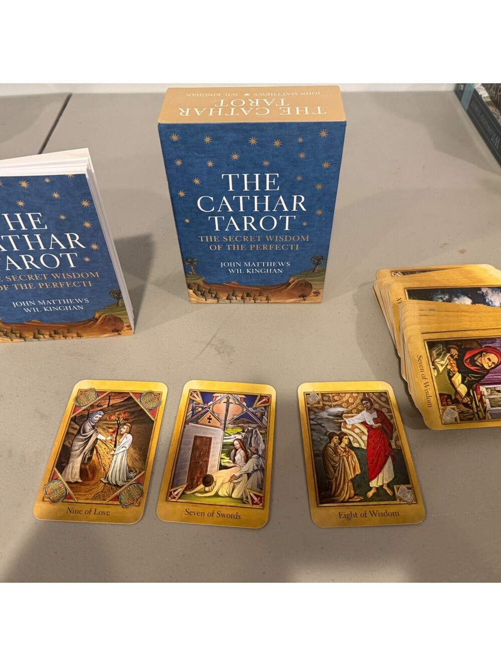 The Cathar Tarot: The Secret Wisdom of the Perfect Tarot Kit